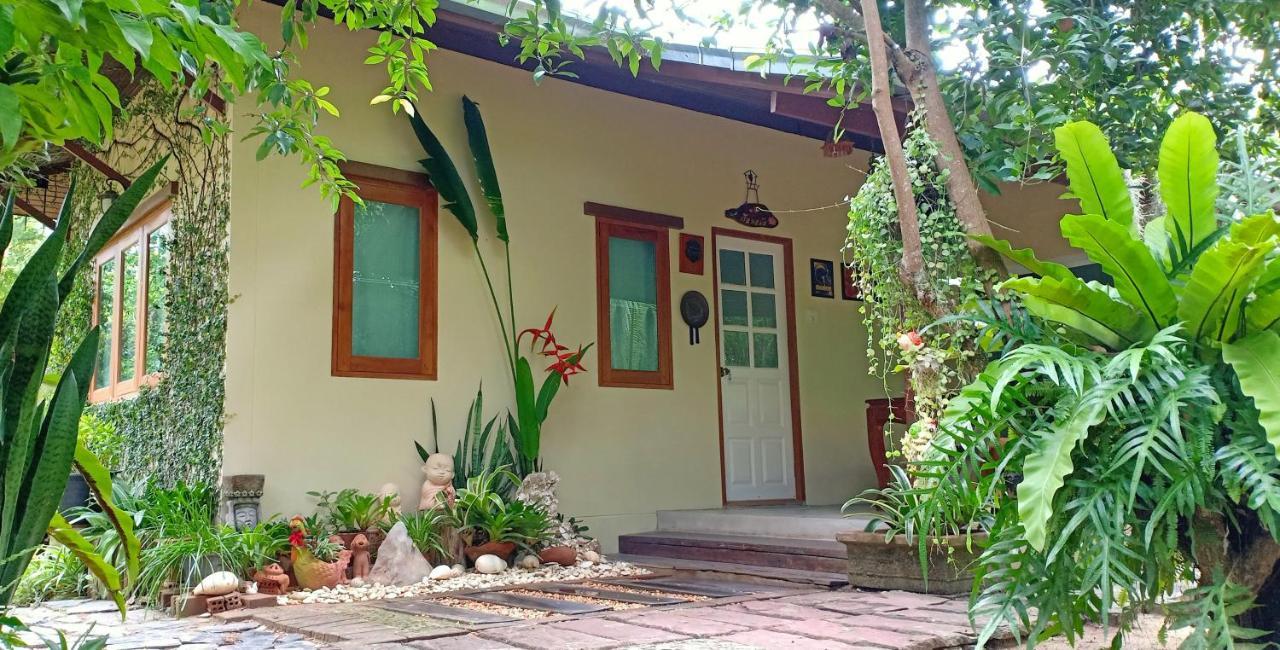 Rai Lung Tui Homestay Prachuap Khiri Khan Esterno foto