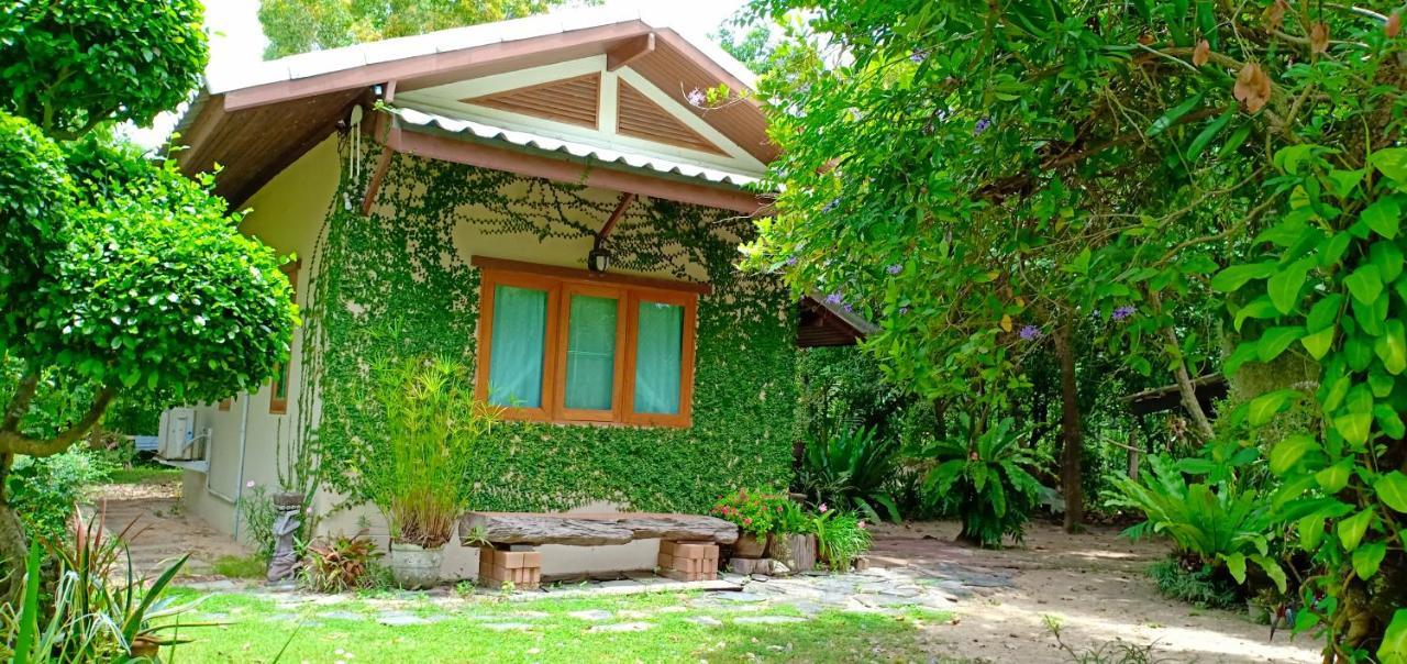 Rai Lung Tui Homestay Prachuap Khiri Khan Esterno foto